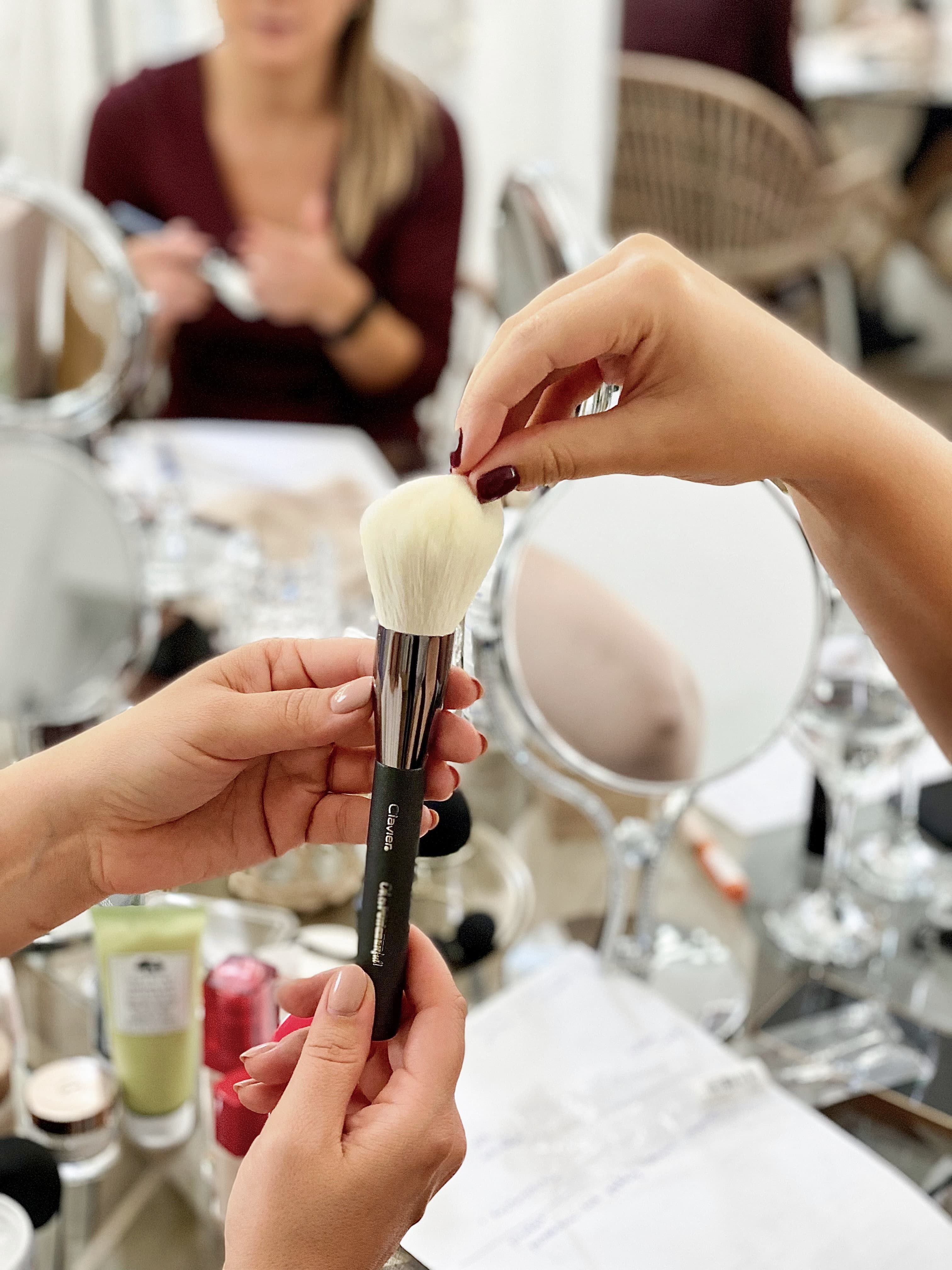 Warsztaty makijażu minimalistycznego, jaki pędzel wybrać, akcesoria do makijażu, Kraków, Agini Makeup Artist