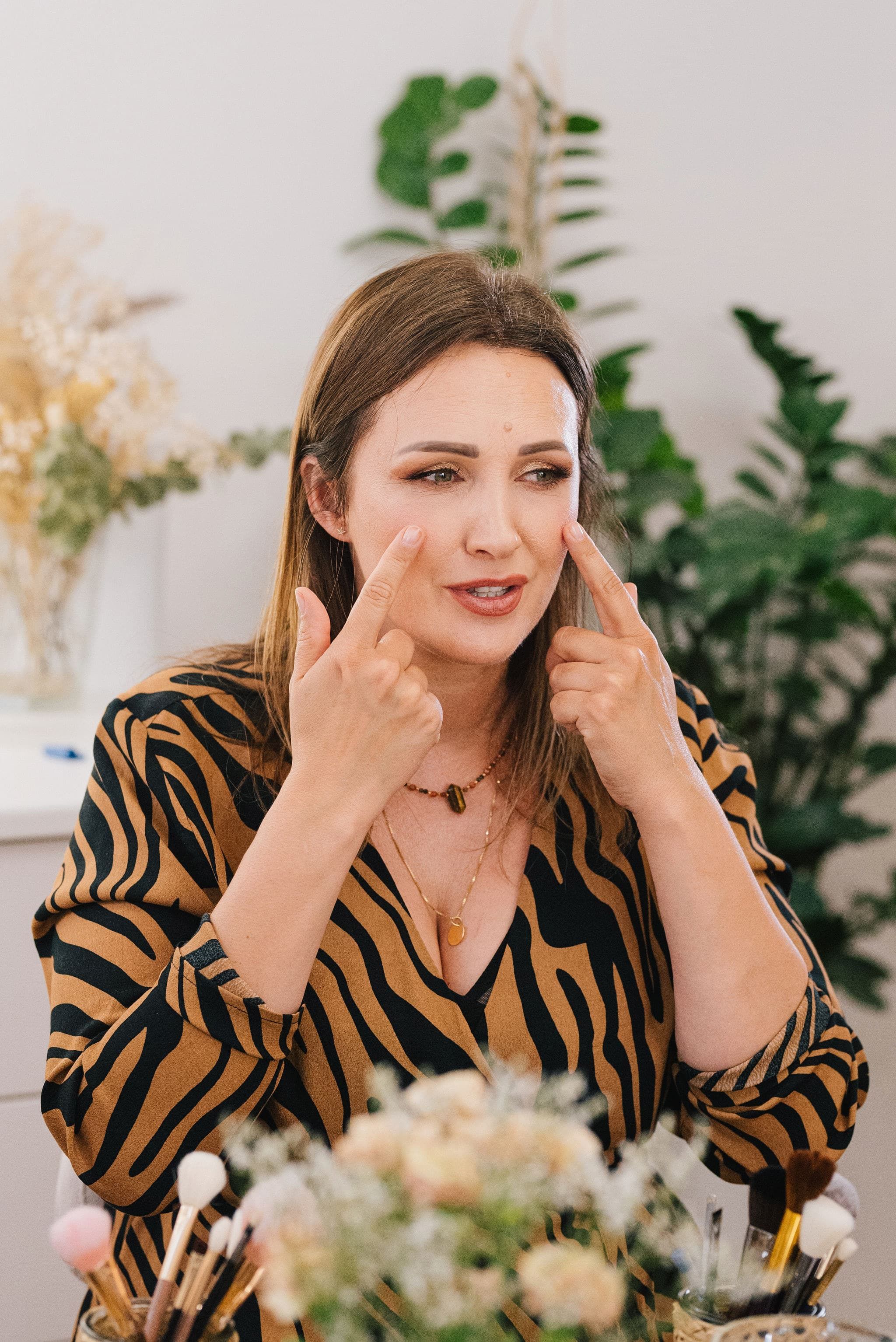 Warsztaty makijażu odmładzającego, kurs anti-aging, makijaż 40, 50, 60, Kraków, Agini Makeup Artist, fotograf: Angelshoot